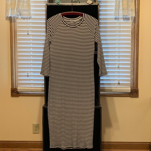 *NWT* GAP Striped Maxi/Midi Dress - Picture 1 of 10